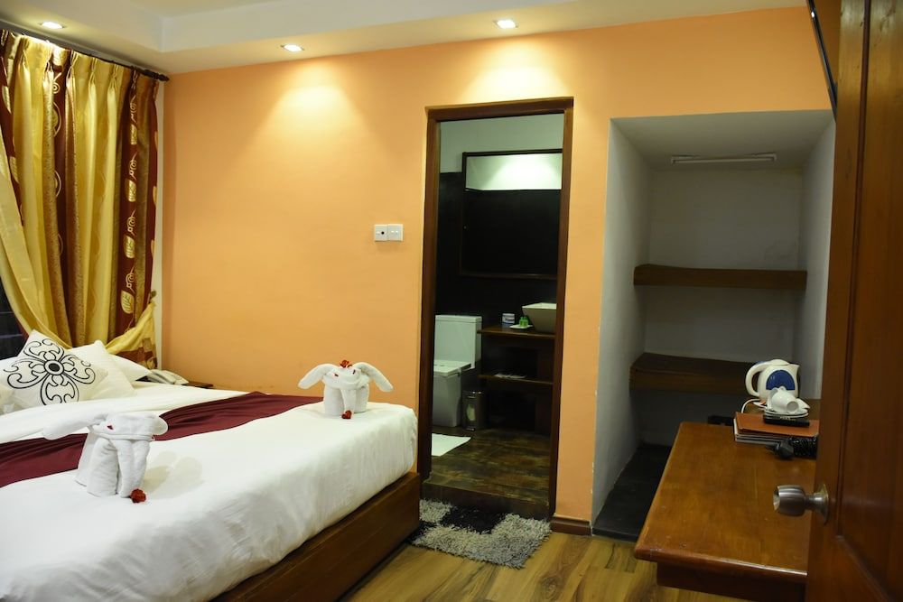 undefined Midky Hotel 9