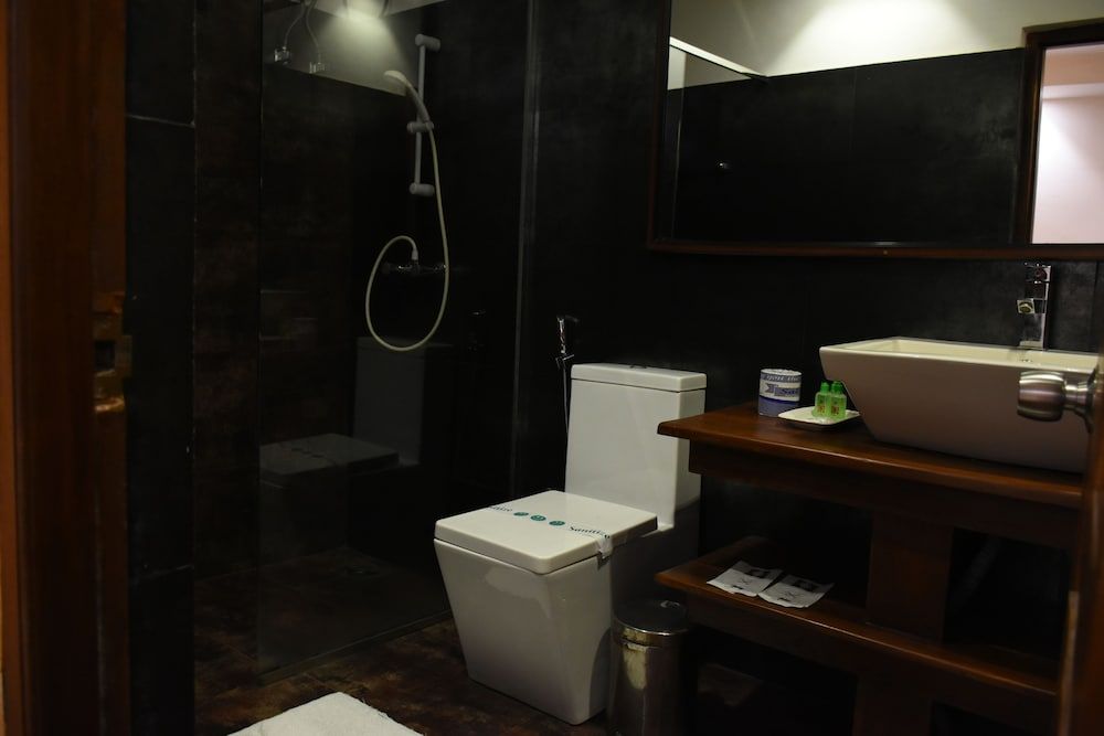 undefined Midky Hotel 10