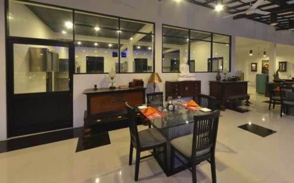 undefined Flower Garden Eco Village 9