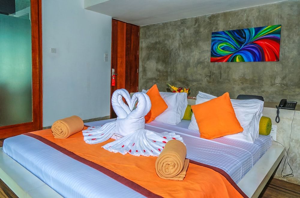 Oak Ray Tea Bush Standard Room