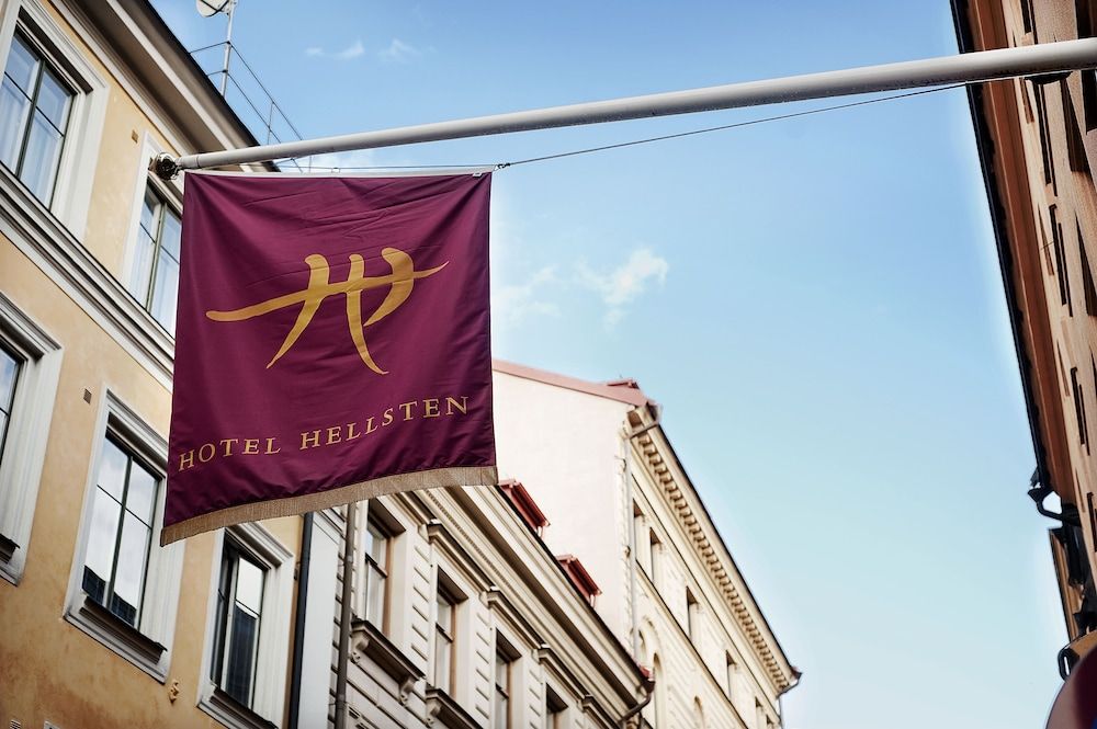 undefined Hotel Hellsten 8