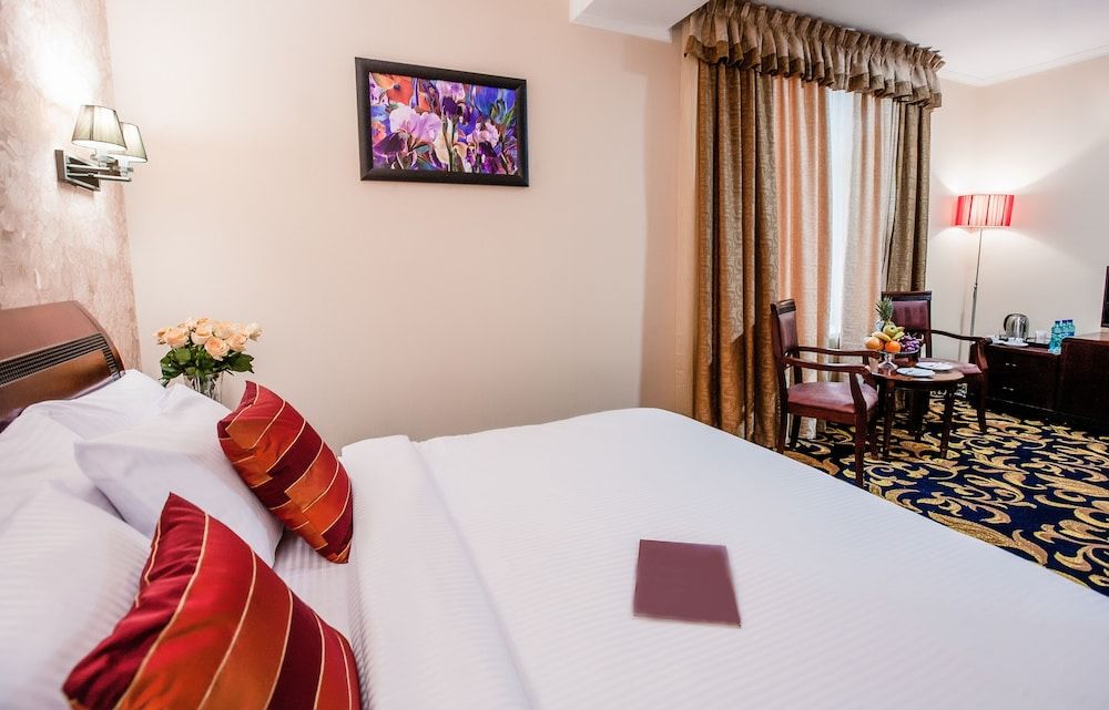 Aria Hotel Chisinau Deluxe Double or Twin Room 2