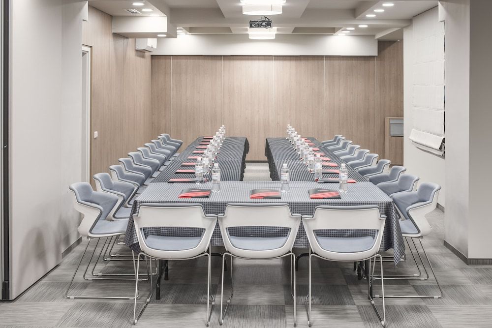 undefined ZENTRUM Hotel 4