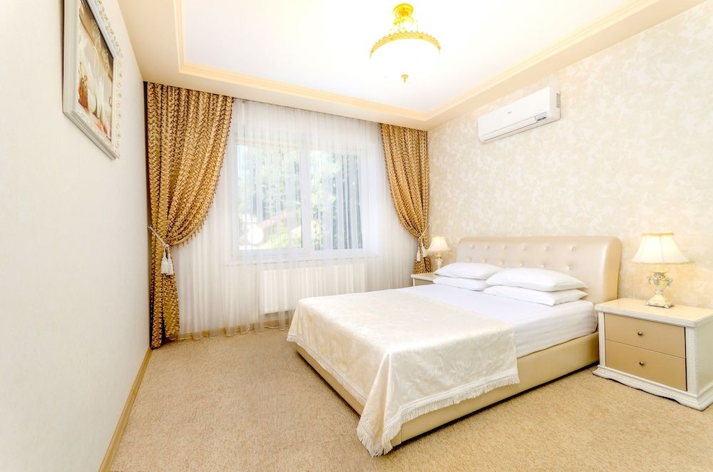 Hotel Park Suites Classic Suite, 2 Bedrooms, Kitchen, Executive Level 3