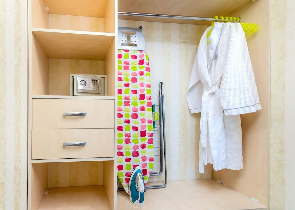 Hotel Park Suites Classic Suite, 2 Bedrooms, Kitchen, Executive Level 7