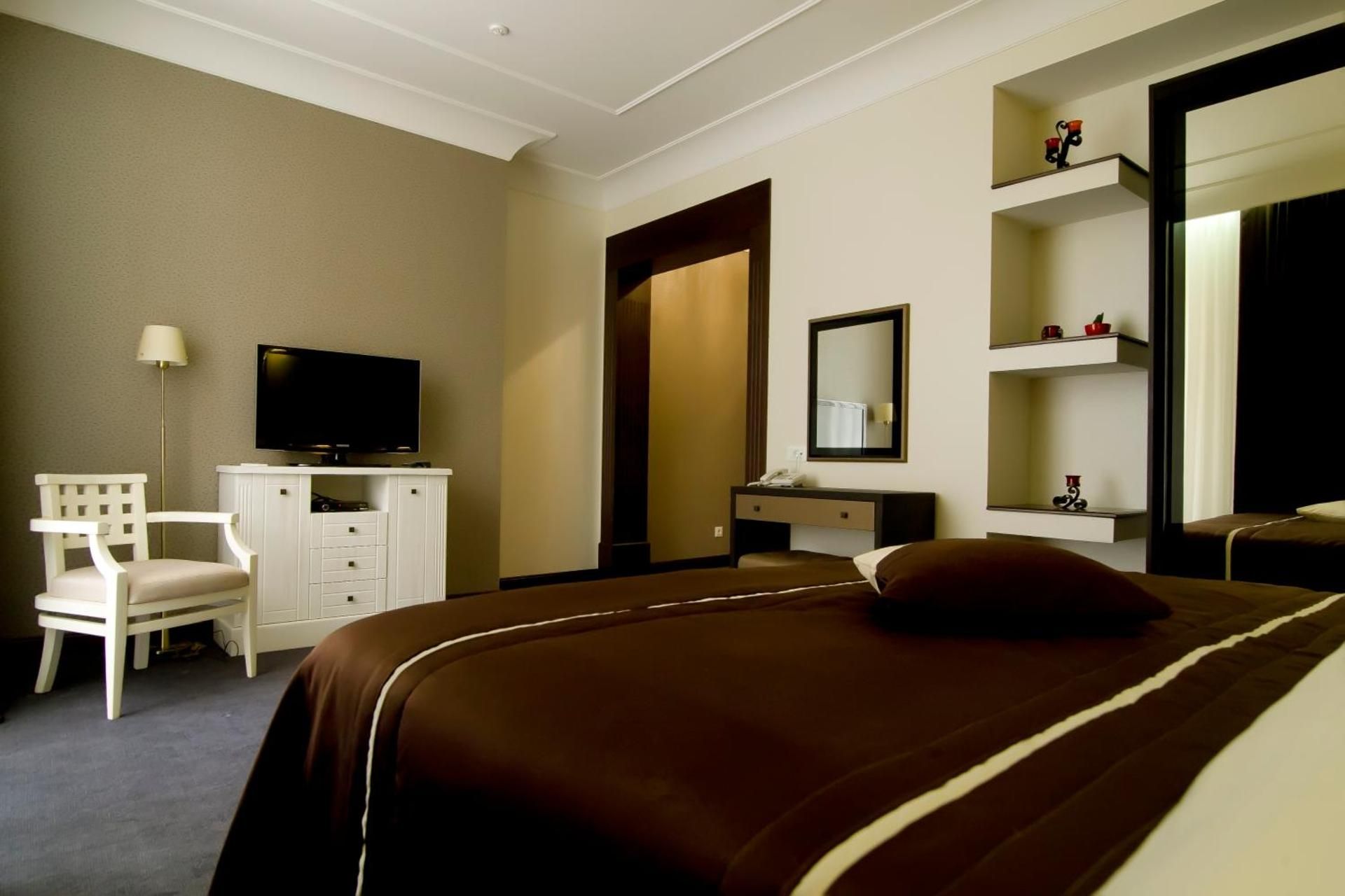 Villa Rossa Standard Double Room 2