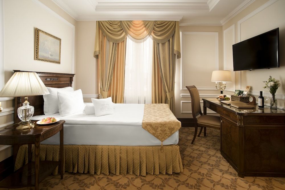 Nobil Luxury Boutique Hotel