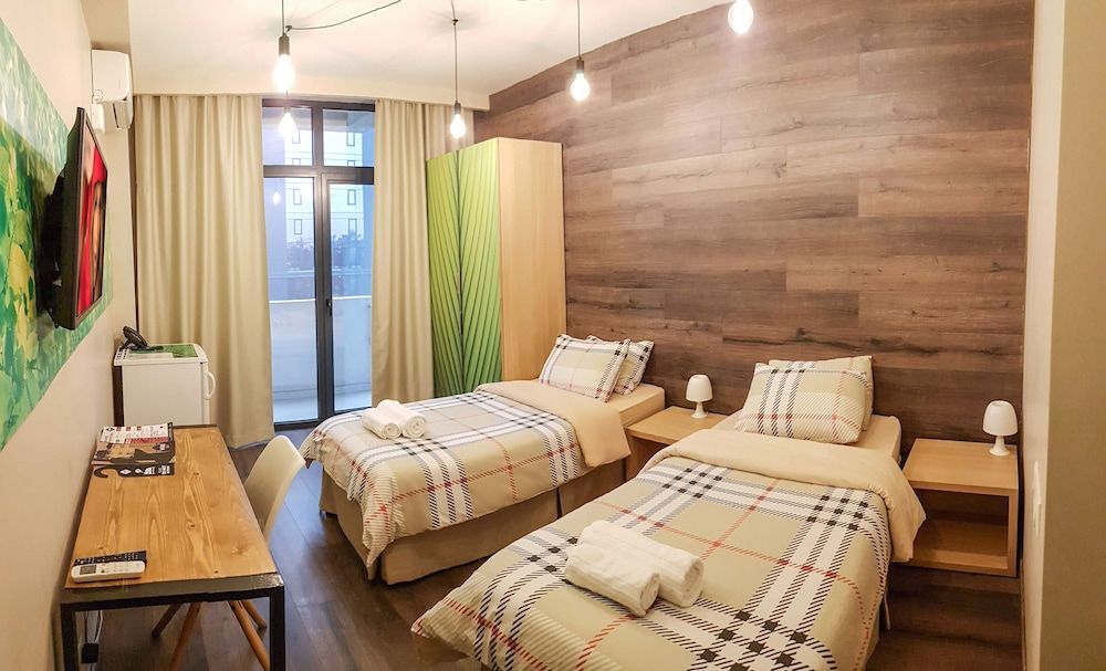 Wine Hotel Standard Twin Room