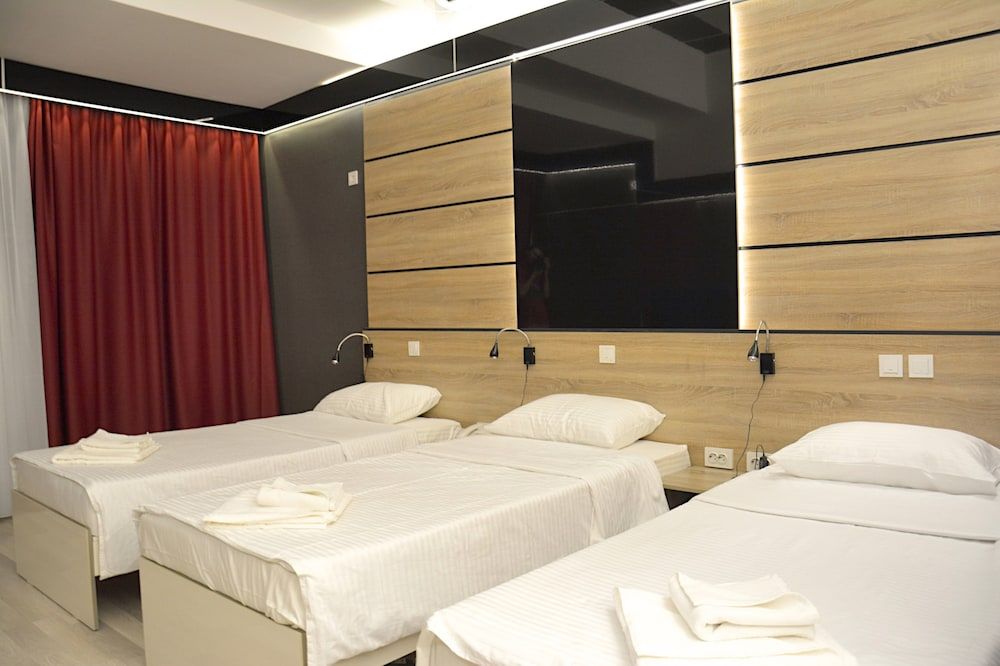 Hotel De KOKA Superior Triple Room, City View