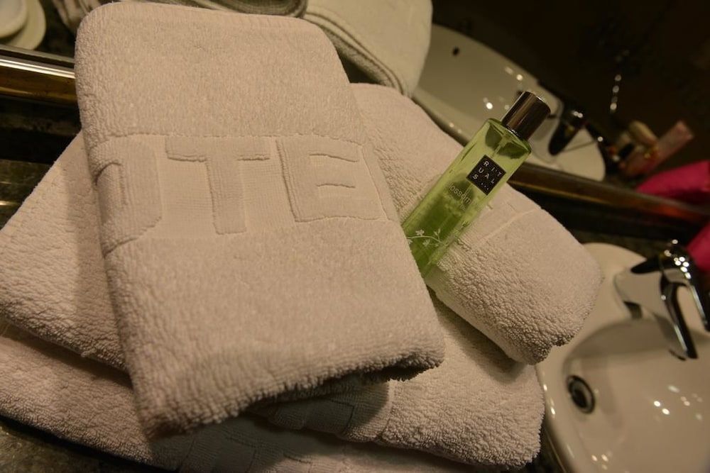 Hotel Karpos Deluxe Studio 4