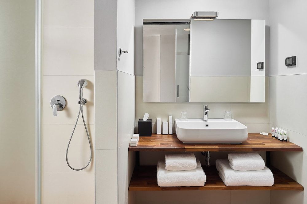 Park Hotel & Spa Business room (Wonderful) with Arena view 2