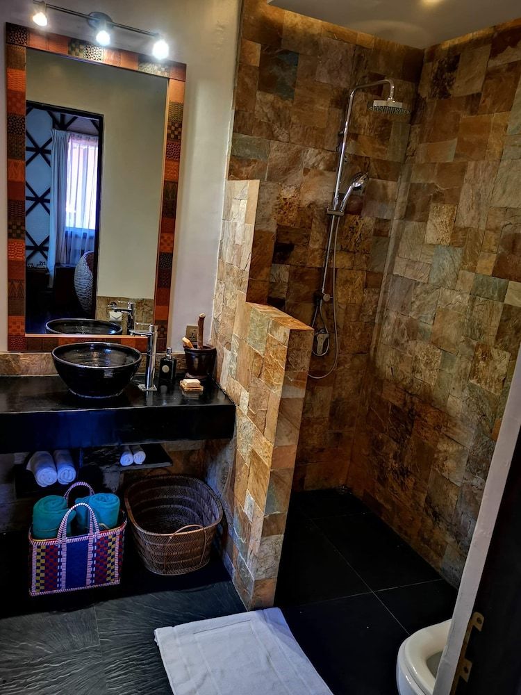 Viewpoint Ecolodge Triple Deluxe 10