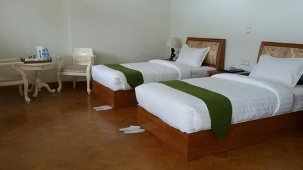 Myitkyina Plam Spring Resort Hotel Deluxe Room, River View 2