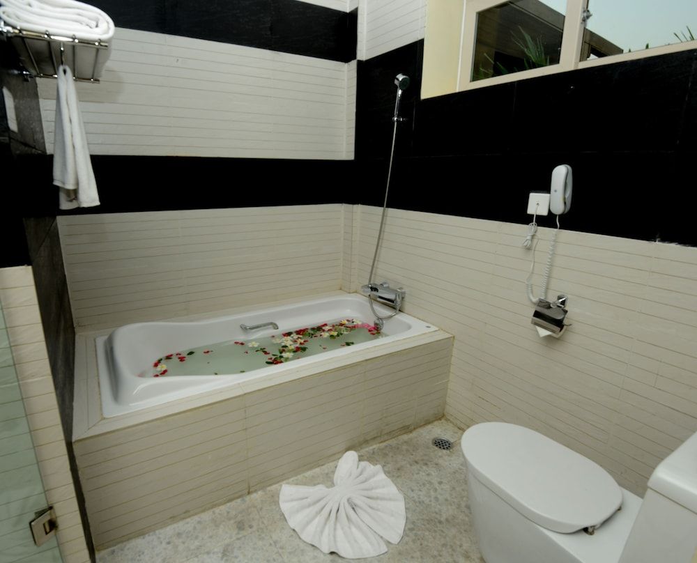 Mount Pleasant Hotel Presidential Villa, 3 Bedrooms, Mountain View, Mountainside (Pool) 6