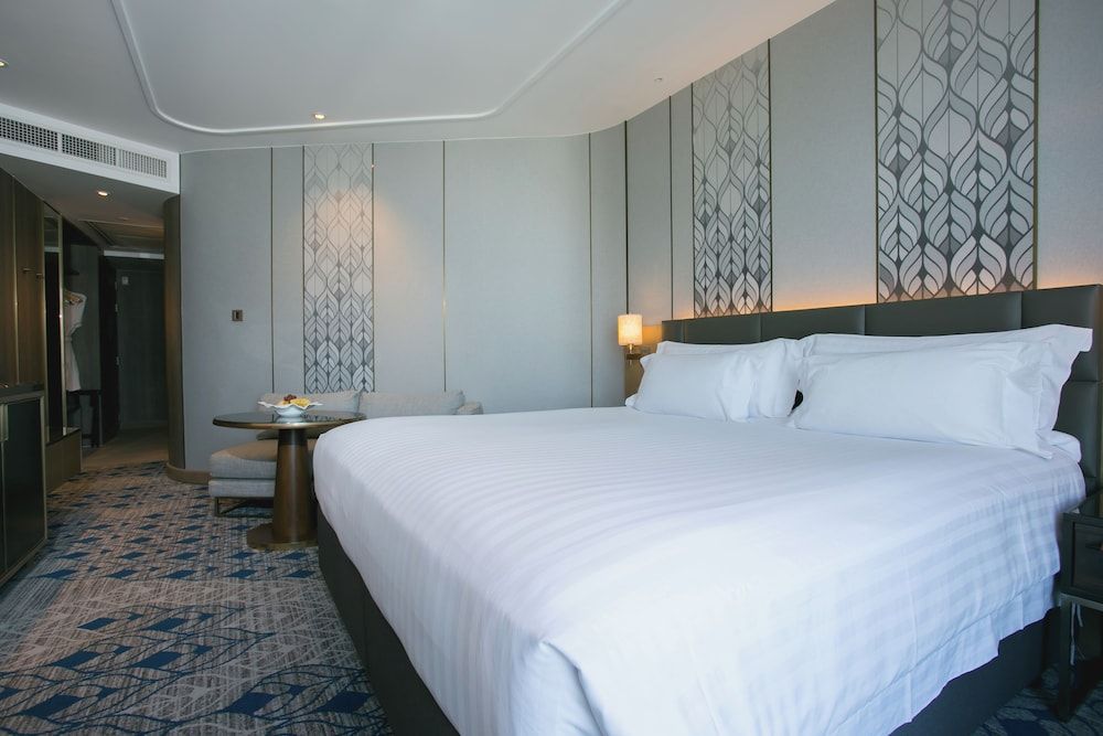 Deluxe Room, 1 King Bed