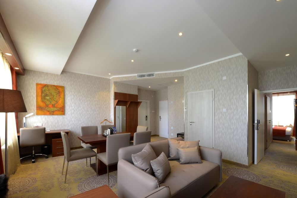 undefined Hotel Nine 10