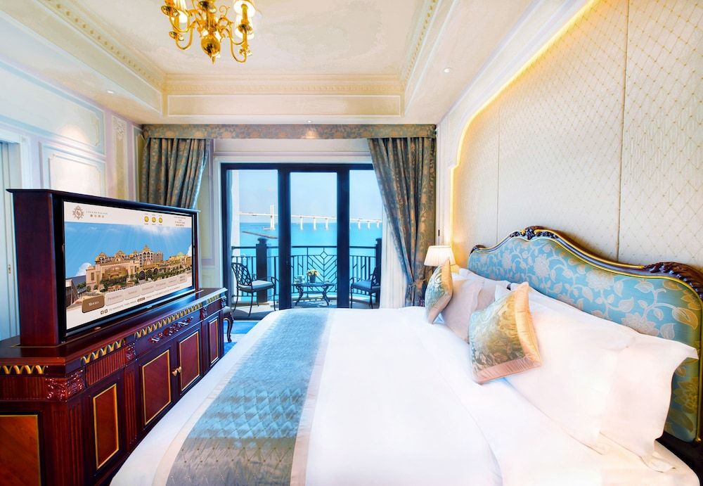 Legend Palace Hotel Executive Room With Sea View, Balcony