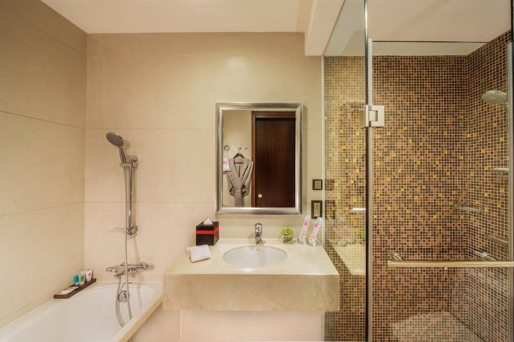 Broadway Hotel Broadway King (City View) 3