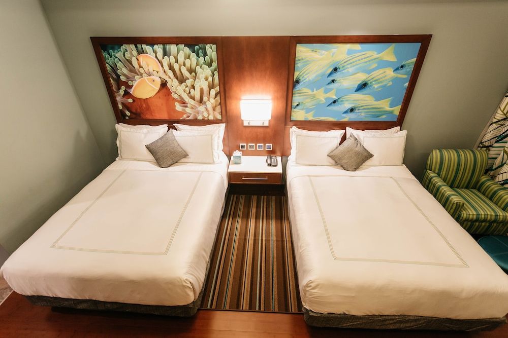 Surfrider Resort Hotel Deluxe Room, 2 Queen Beds, Non Smoking 5