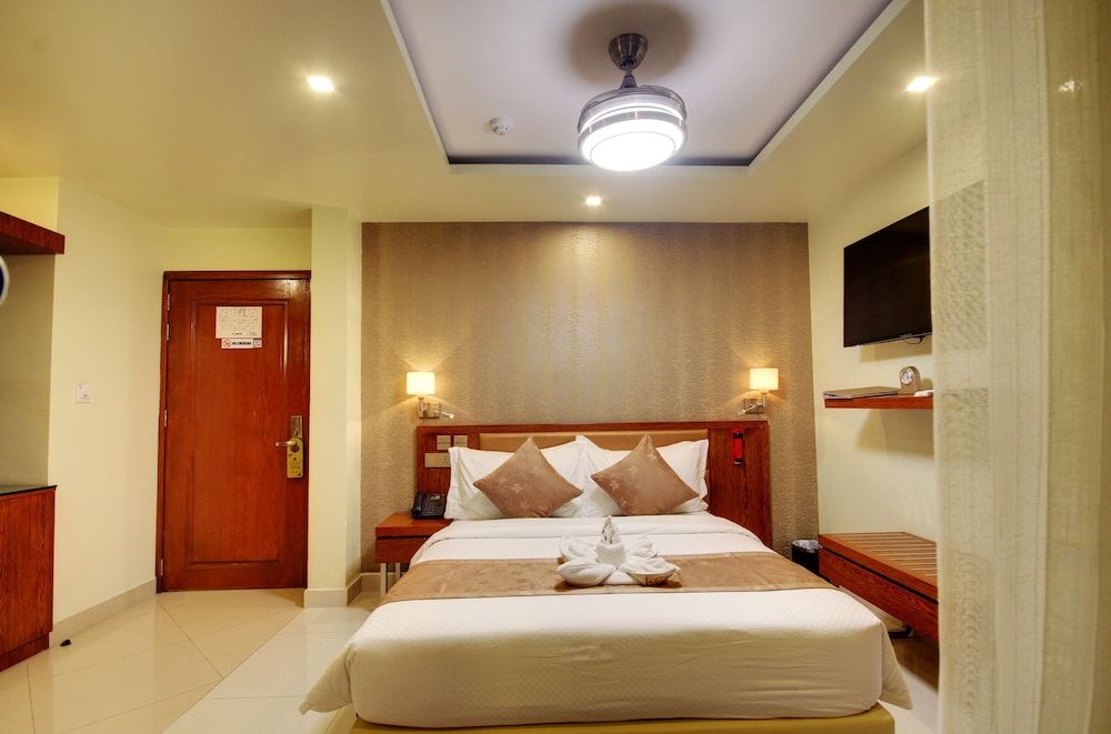 Unima Grand Executive Double Room (Free Airport Transfer) 2