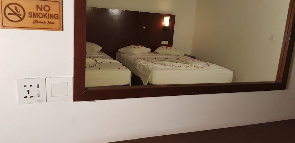 Lagoon View Maldives Family Triple Room, Sea View 3