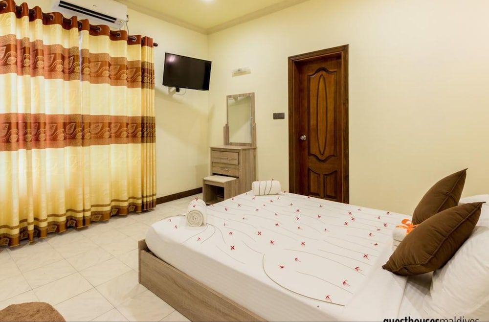 Banyan Villa Maldives Deluxe Room 3