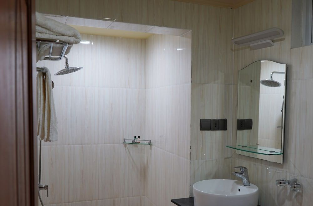 Banyan Villa Maldives Deluxe Room 10