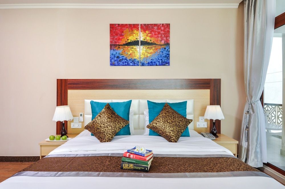 undefined Triton Beach Hotel & Spa 4