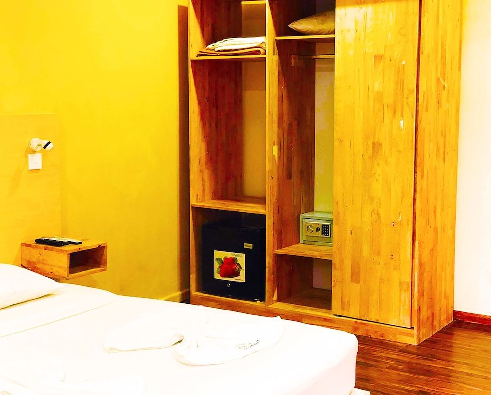 undefined Maafushi Village 6