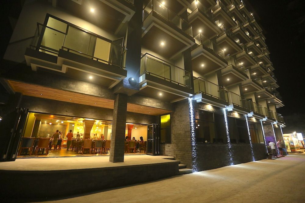 Front of property - evening/night