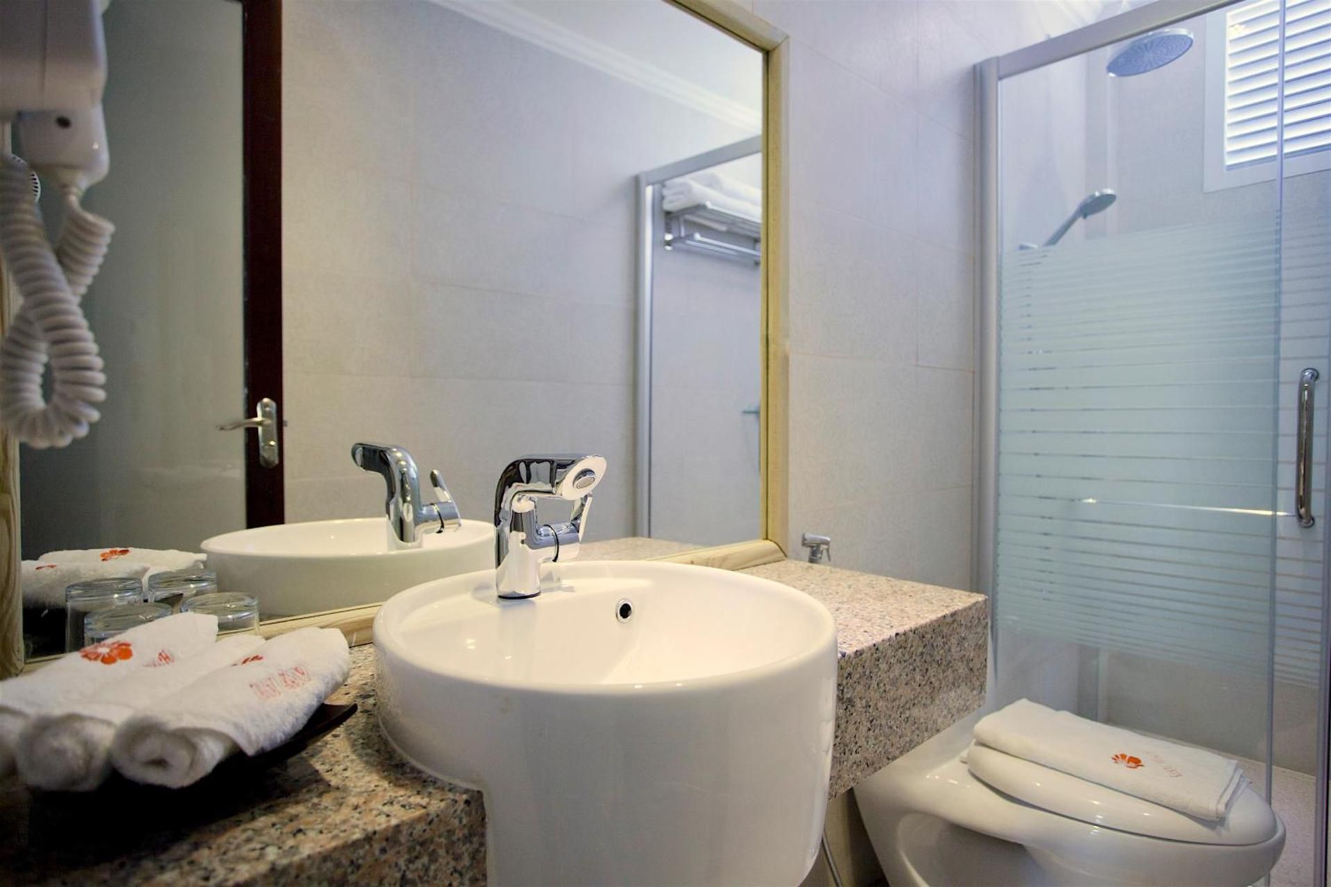 undefined Kaani Grand Seaview 10