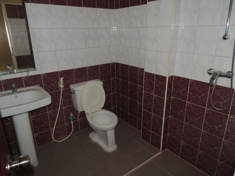 Off Day Inn Hotel Standard Room 4