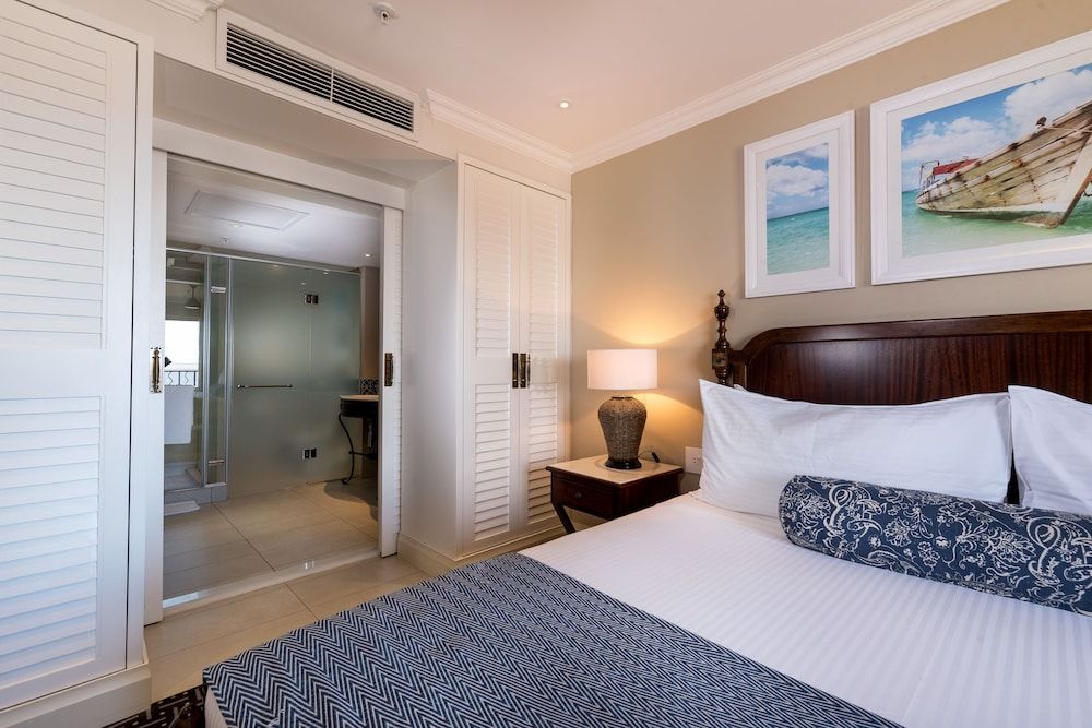 Southern Sun Maputo Presidential Suite 3