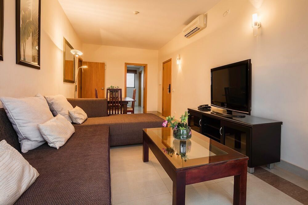 VIP Executive Suites Maputo Hotel Standard Room, 1 Double Bed 8