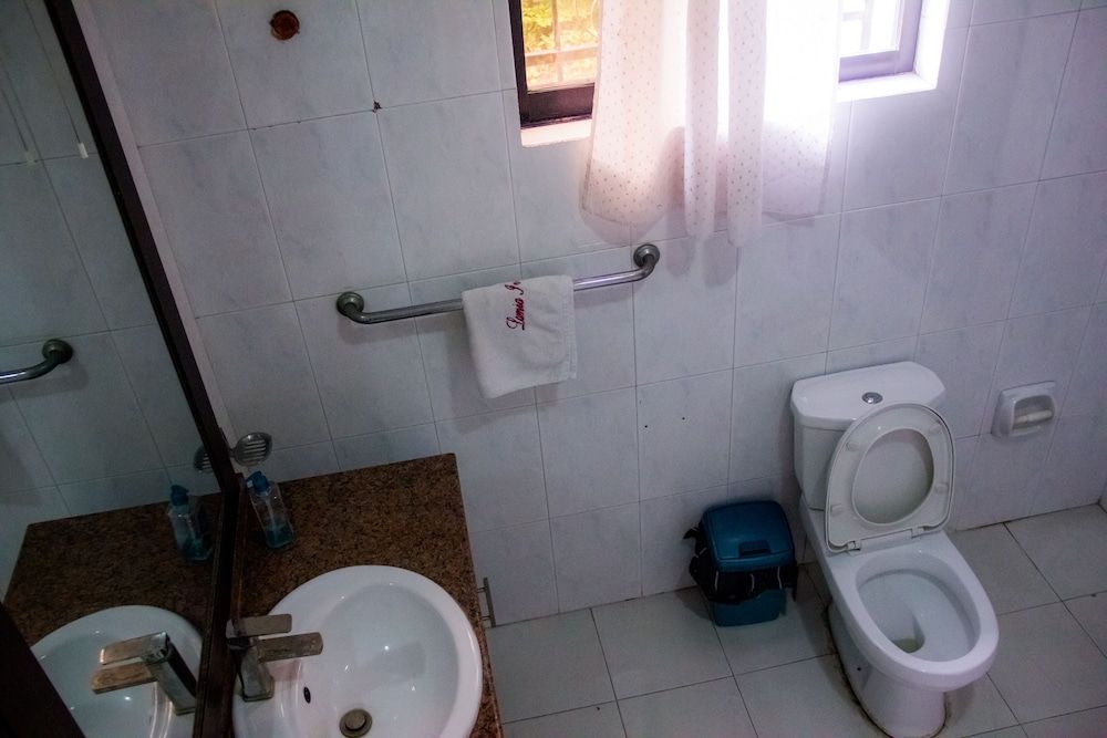 Lamia Inn Classic Room 4