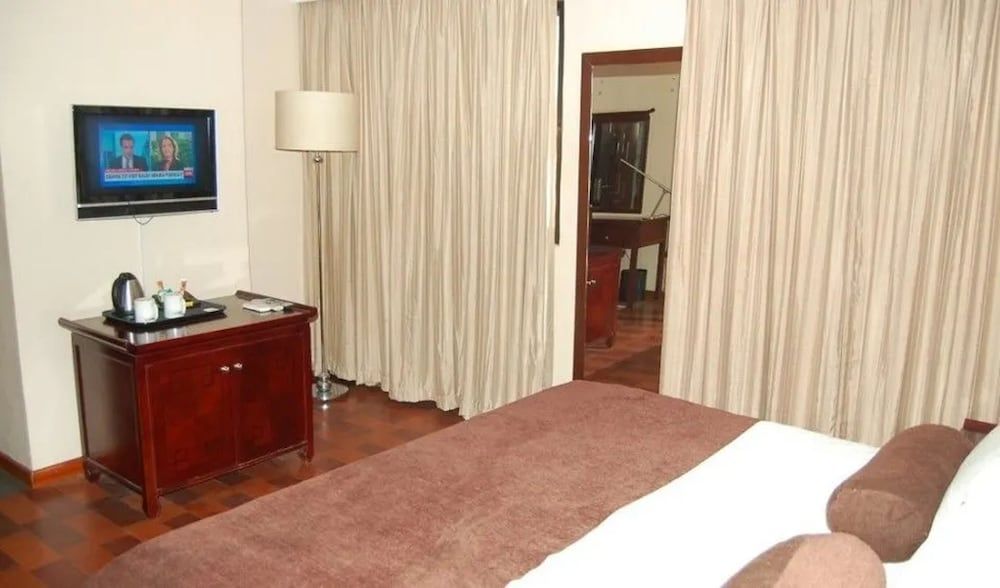 Owu Crown Hotel Luxury Apartment 4