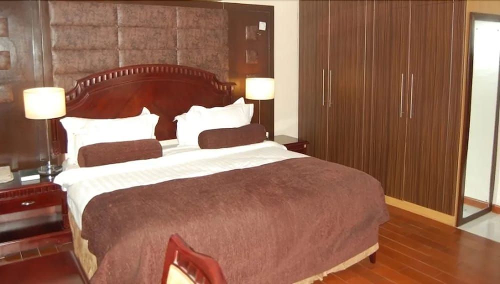 Owu Crown Hotel Luxury Apartment