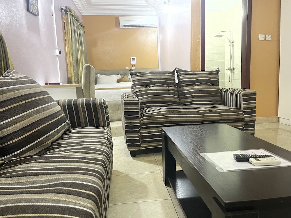 Basic Room, 1 Bedroom, Courtyard View (Freedom)