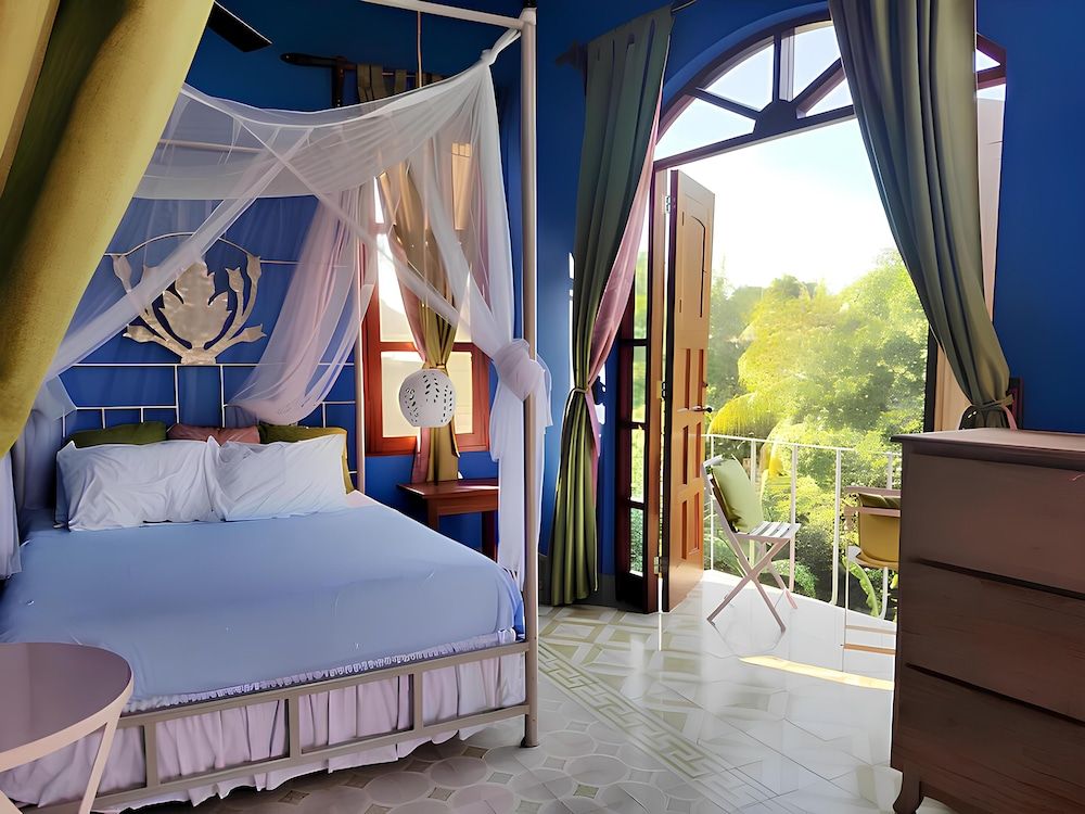 Romantic Cottage, 2 Bedrooms, Private Pool