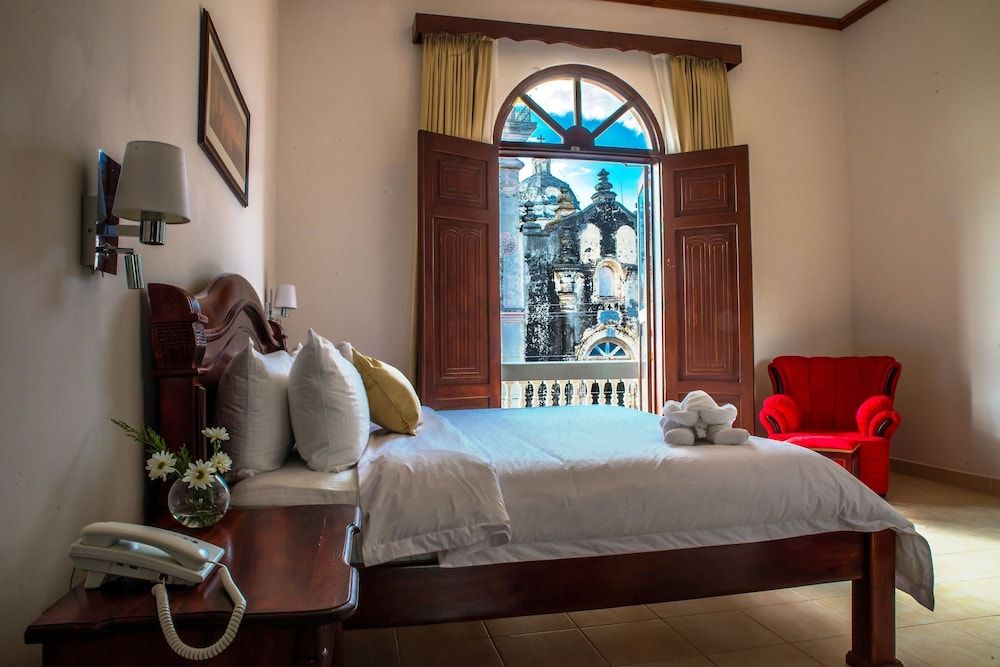 Hotel Real La Merced Junior Suite with Balcony 4