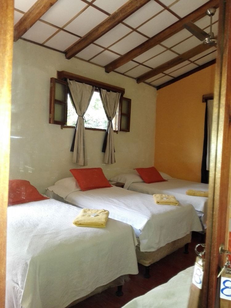Habitacion Familiar con Aire Acondicionado