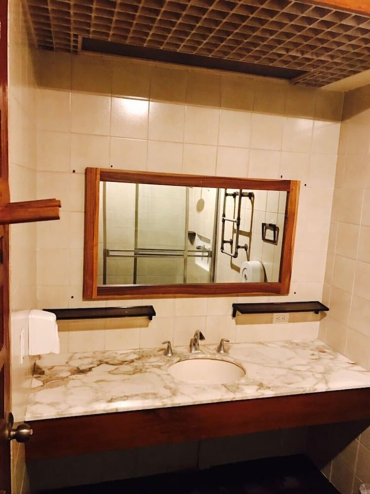Luxury Suite