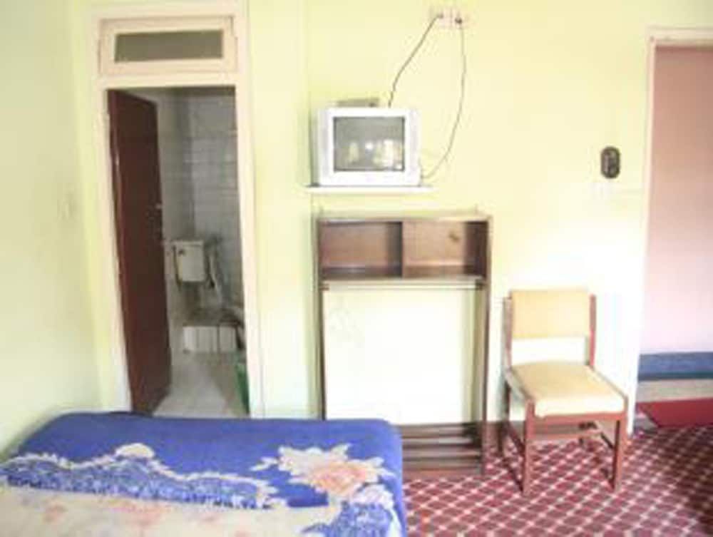 undefined Deutsch Home 9