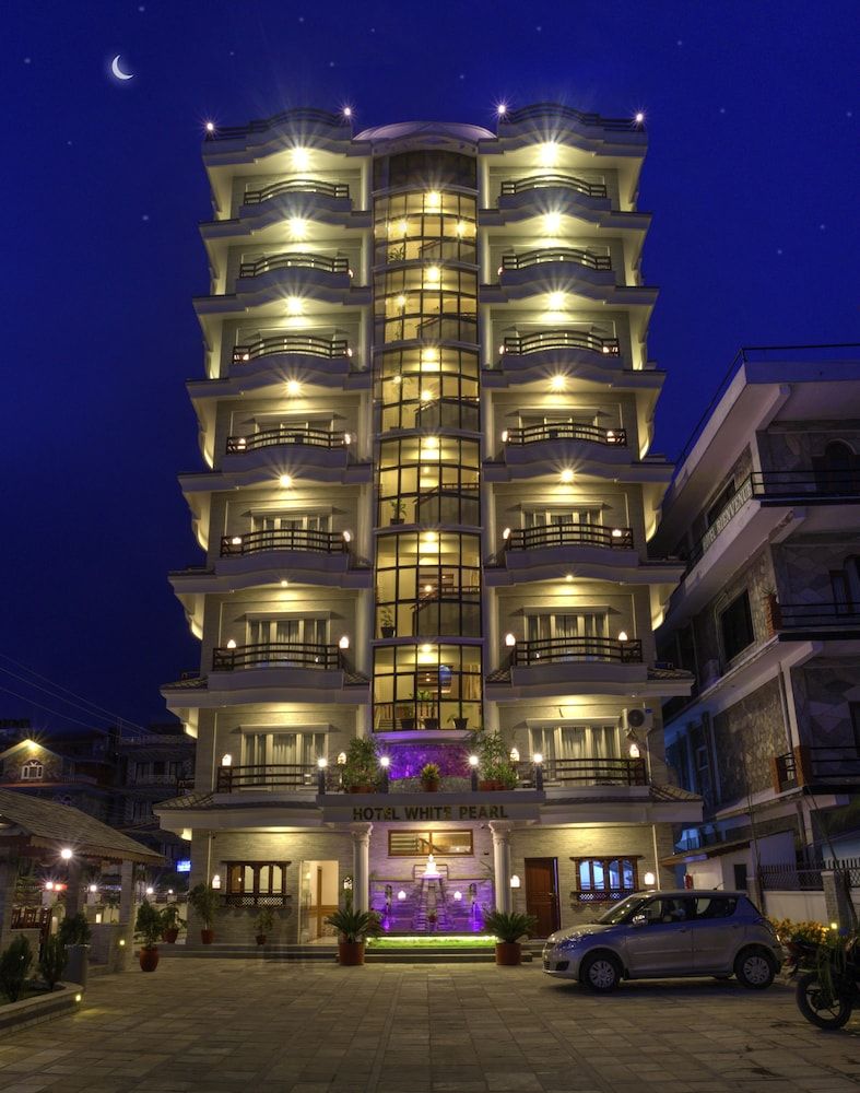 undefined Hotel White Pearl 9