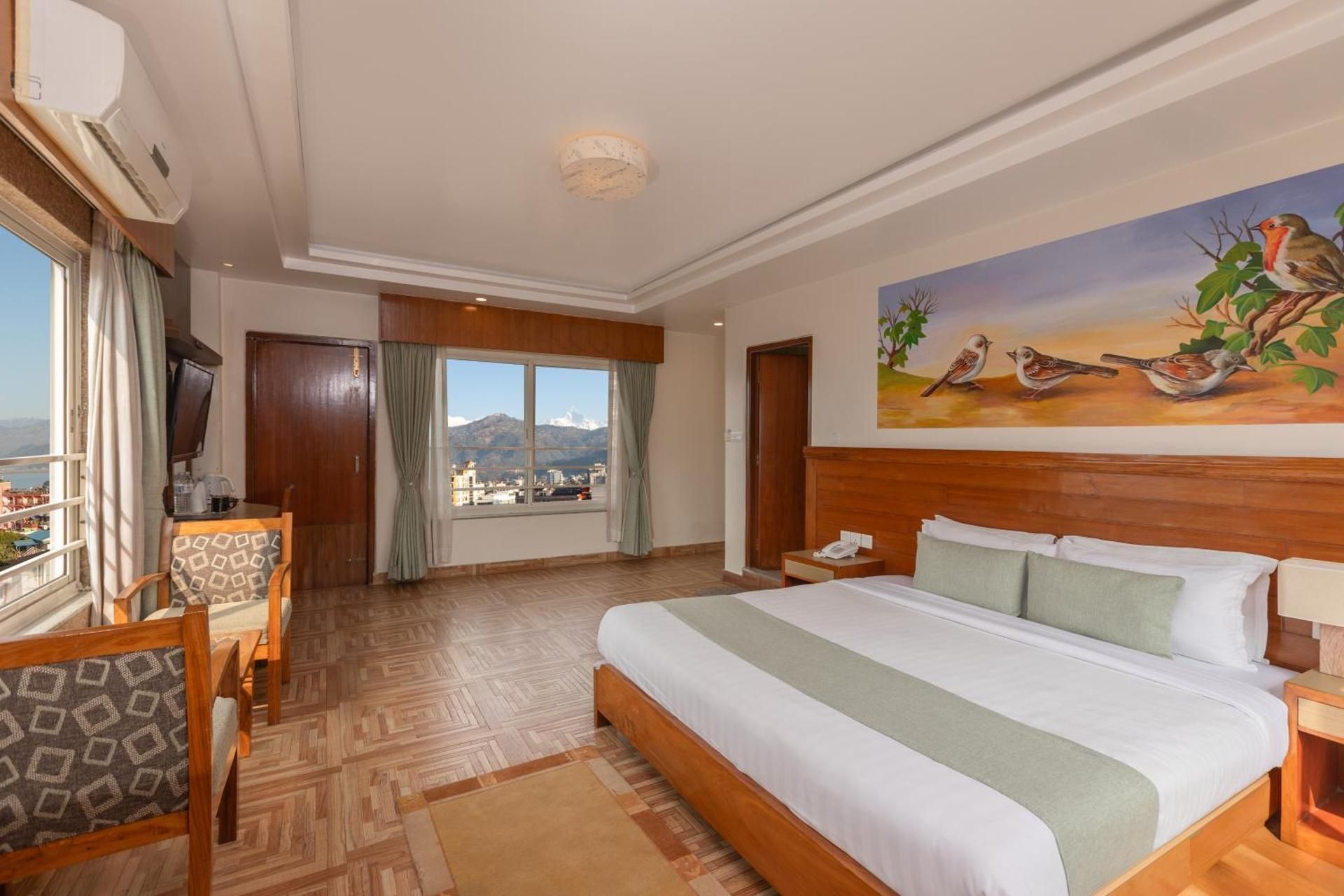 Deluxe Double or Twin Room with Mountain View