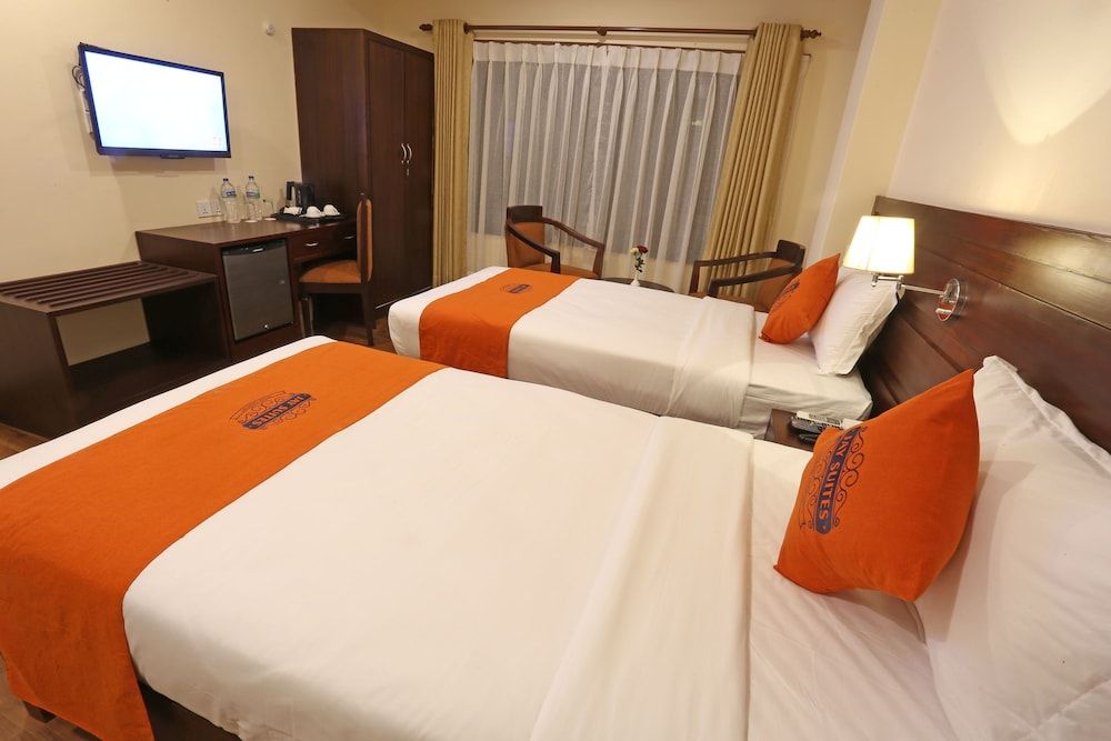 Hotel Jay Suites Deluxe Twin Room