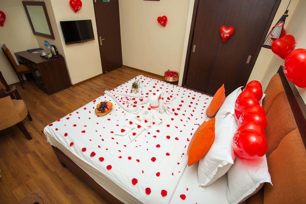 Hotel Jay Suites Deluxe Double Room 11