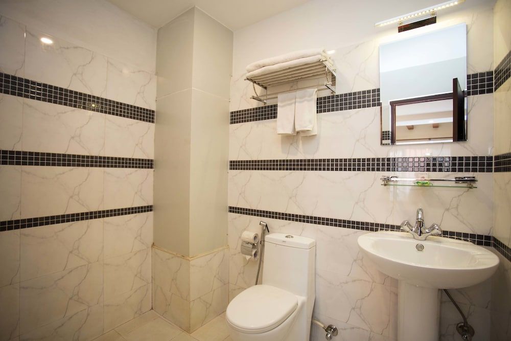 Hotel Jay Suites Deluxe Twin Room 15