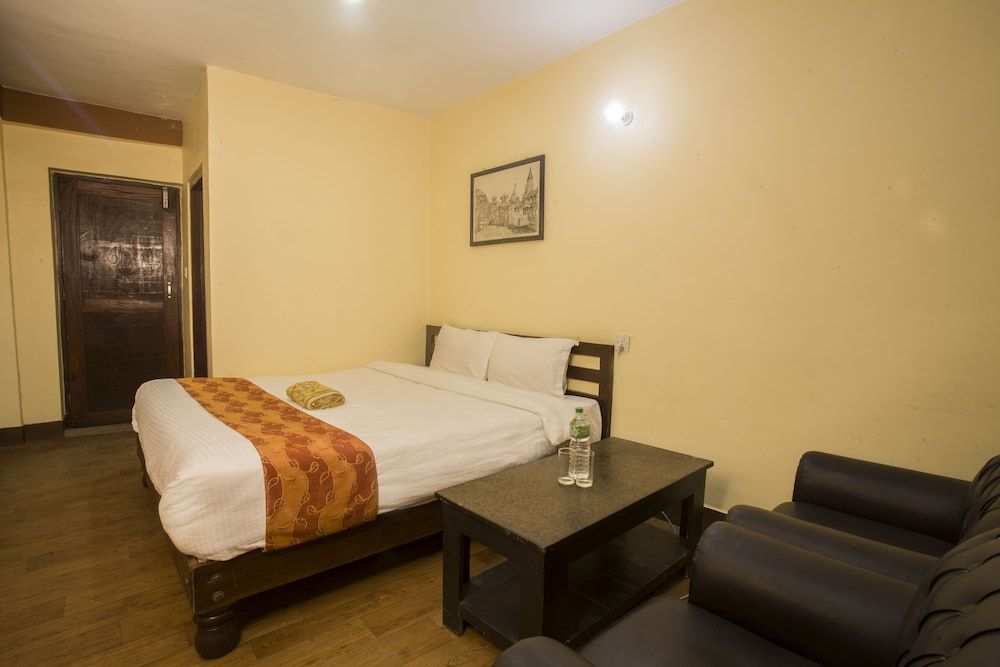 Langtang View Nagarkot Bed & Breakfast Economy Double or Twin Room, Non Smoking, Hill View 9