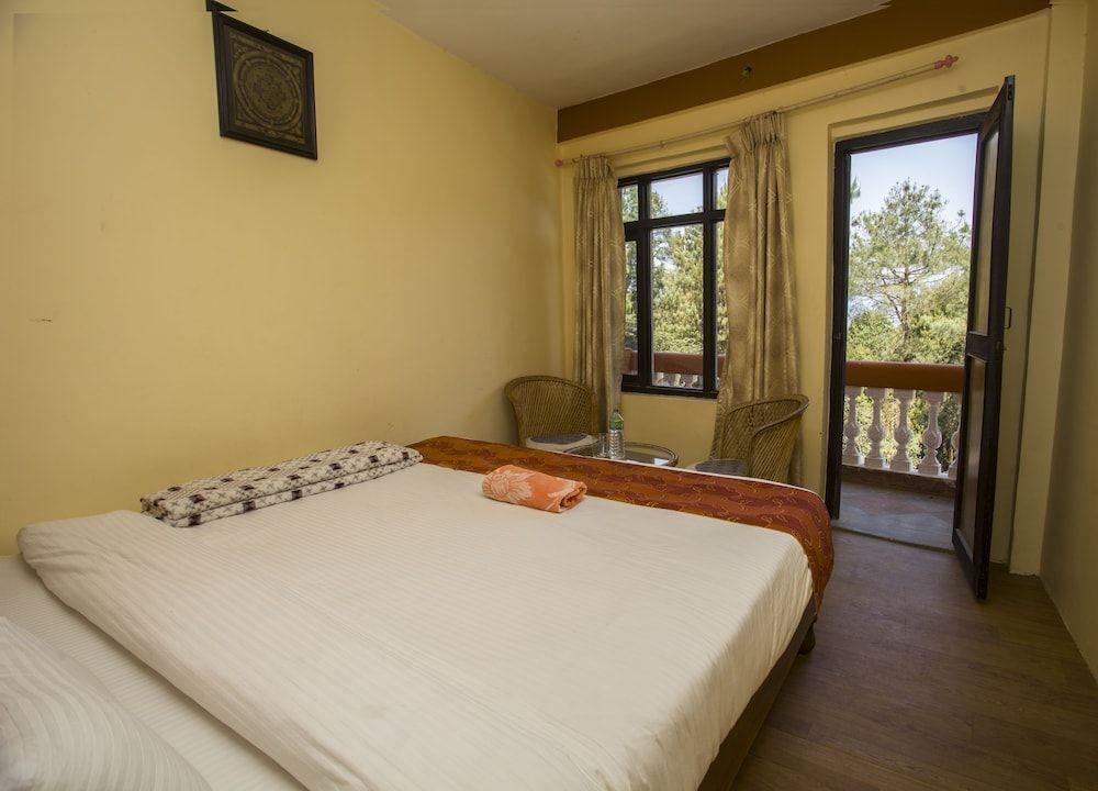 Langtang View Nagarkot Bed & Breakfast Economy Double or Twin Room, Non Smoking, Hill View 10